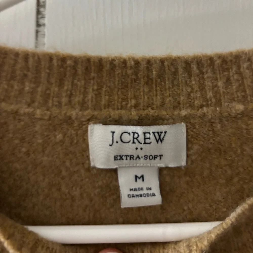 J Crew - Extra Soft Tan Sweater- Medium - Picture 3 of 4